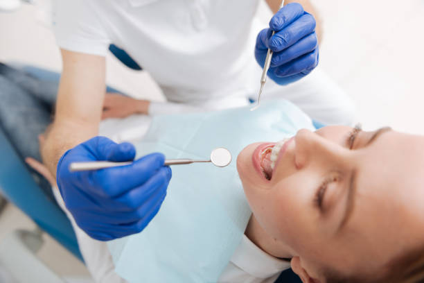 Best Tooth Extraction  in Soperton, GA